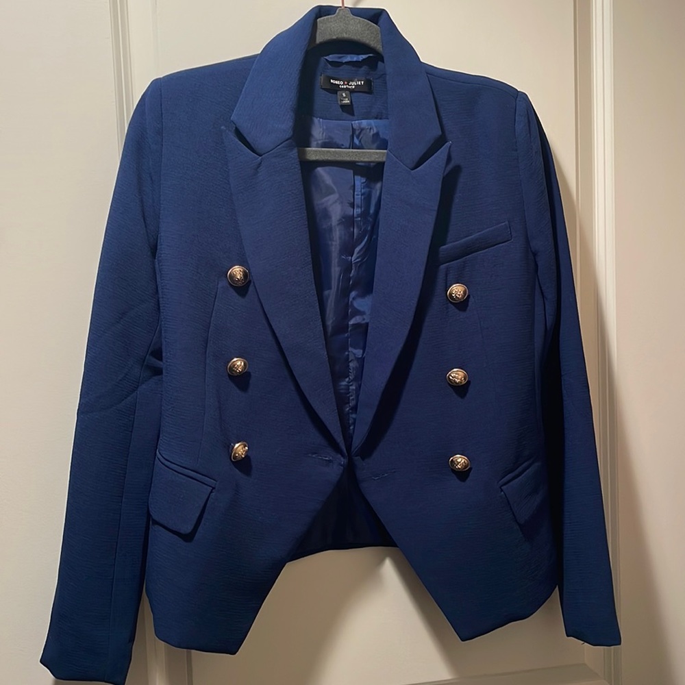 Blue Romeo and Juliet Couture blazer